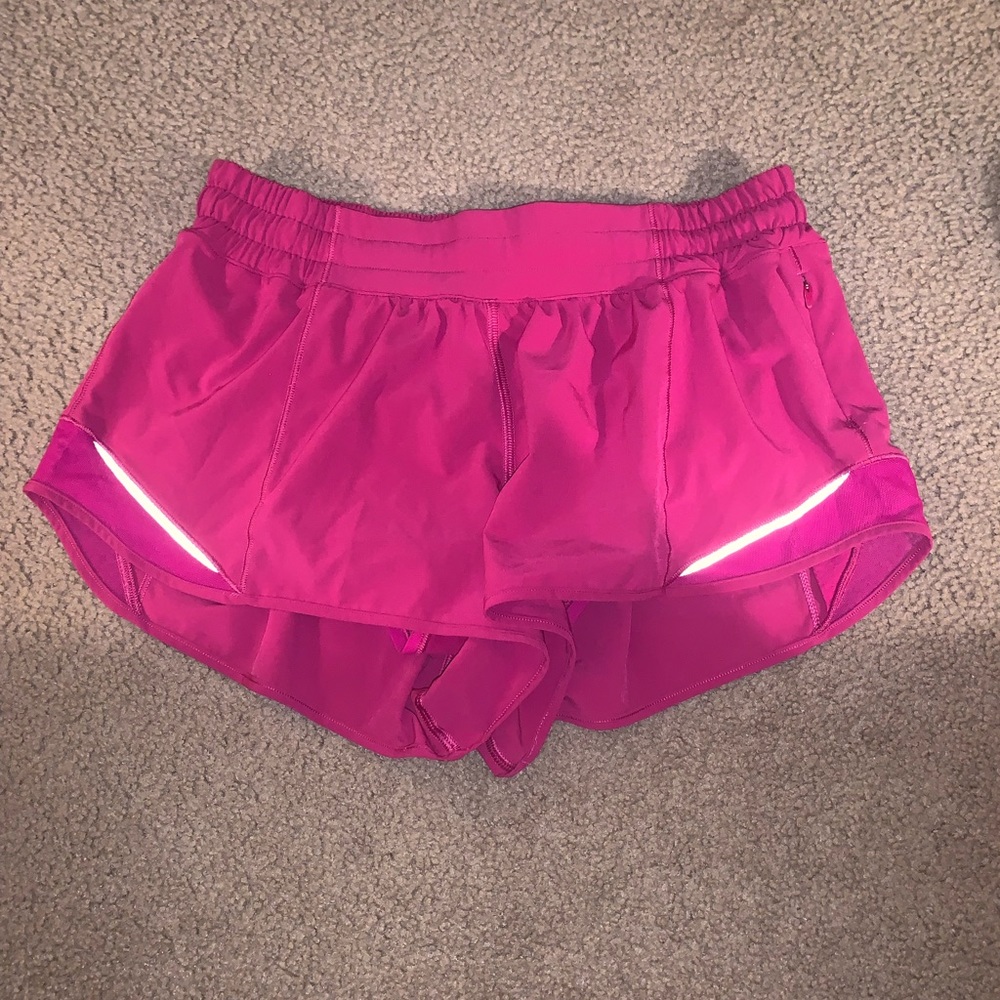 Beautiful raspberry hotty hot shorts